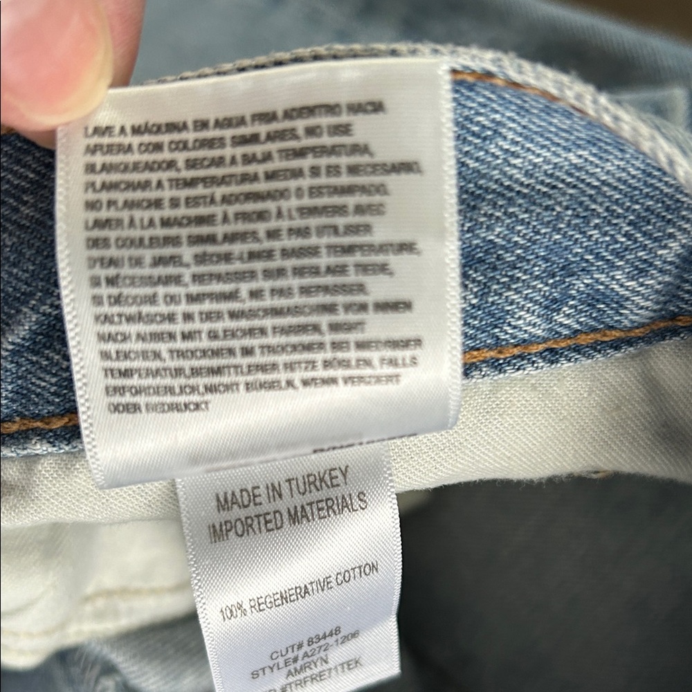 NWT AGOLDE Amryn Boyfriend Jeans in Release. Size 27. - Picture 9 of 16